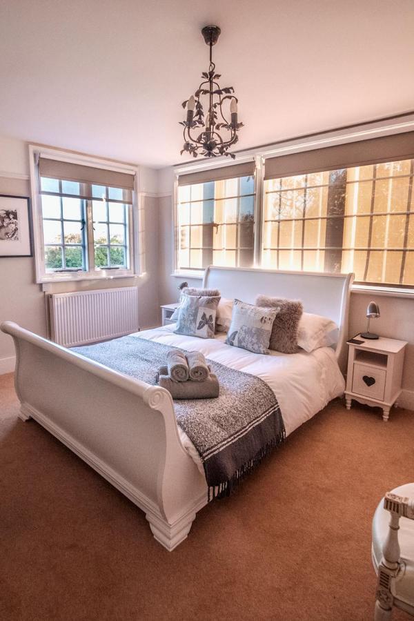 Red Cottage B&B ไรย์ ภายนอก รูปภาพ